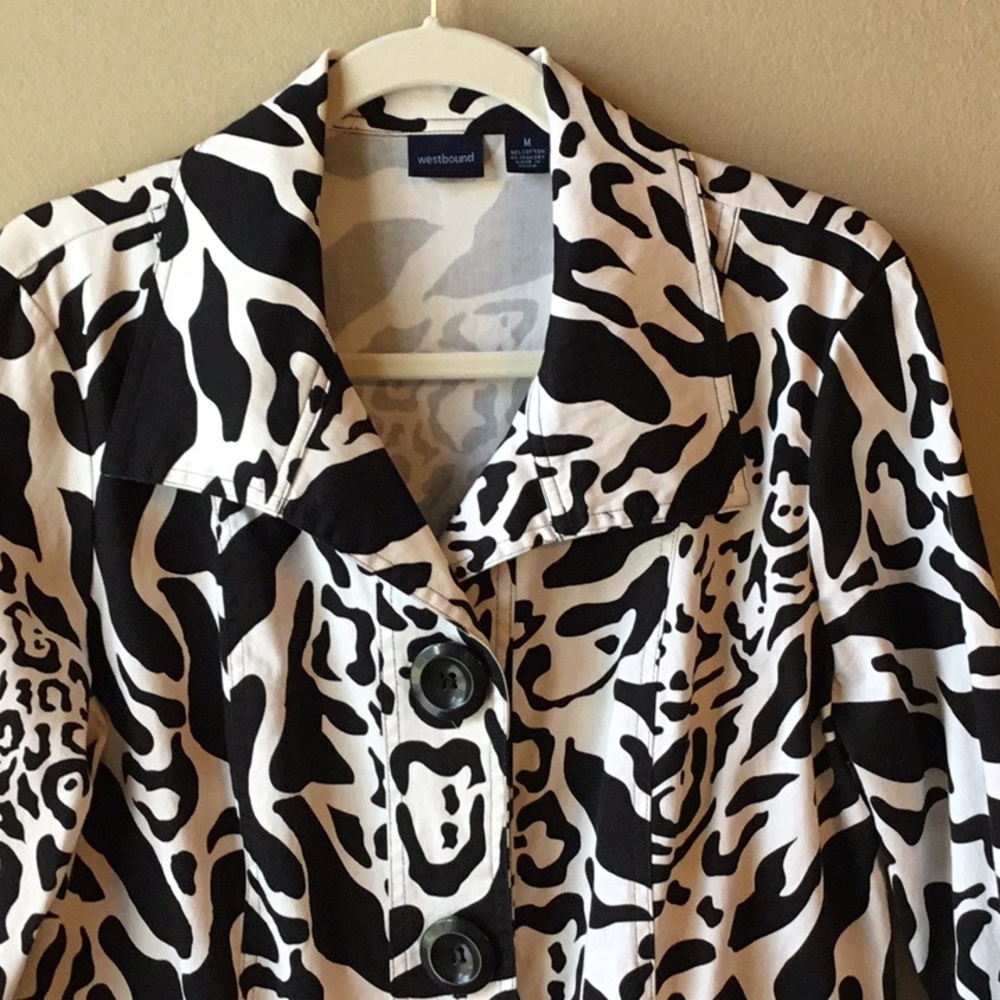 Westbound Black and white blazer - Picture 2 of 7